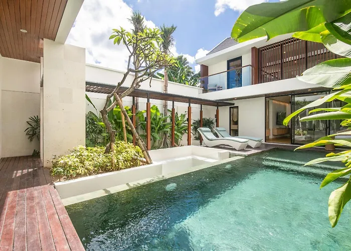 Elegant 3br Escape Ac 5min Shore Сasa de vacaciones Canggu
